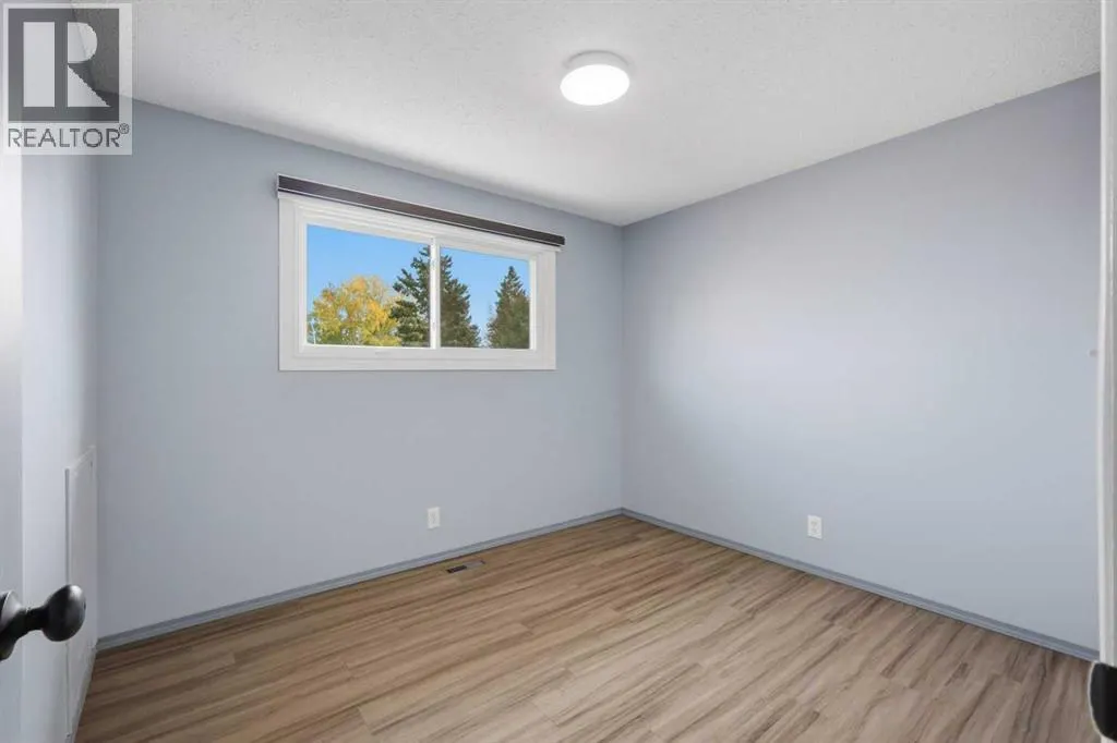 21 Parkland Drive