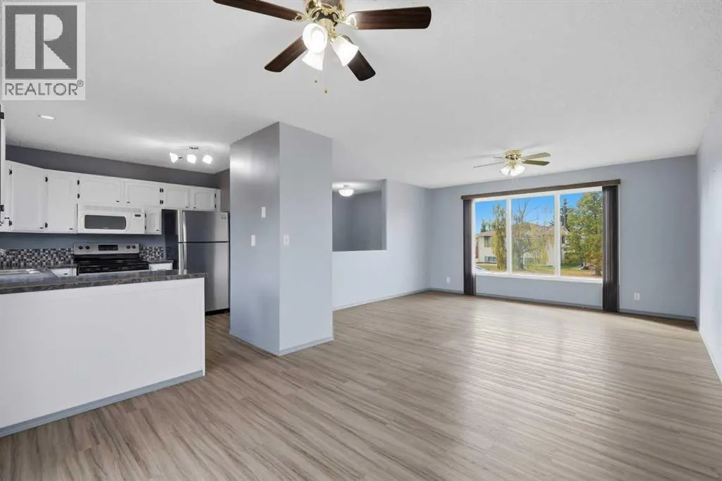 21 Parkland Drive