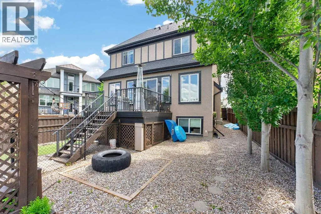244 Mahogany Bay SE