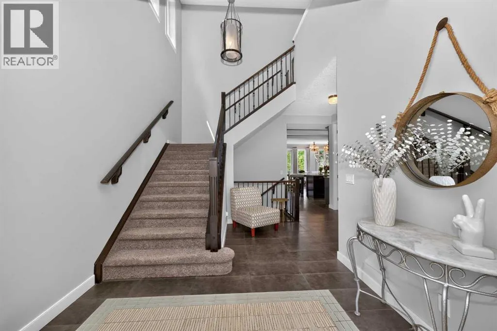 244 Mahogany Bay SE