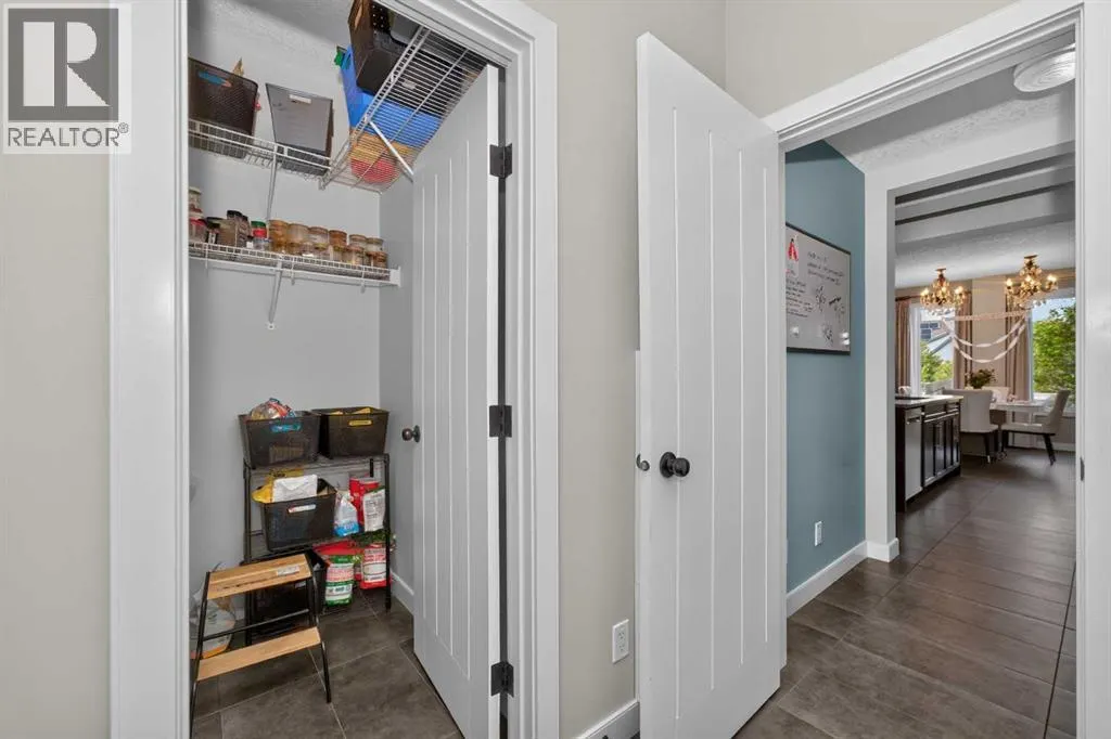 244 Mahogany Bay SE