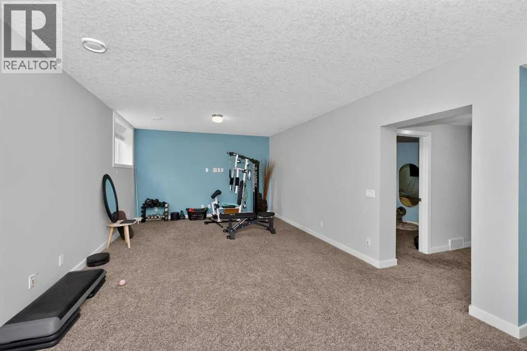 244 Mahogany Bay SE