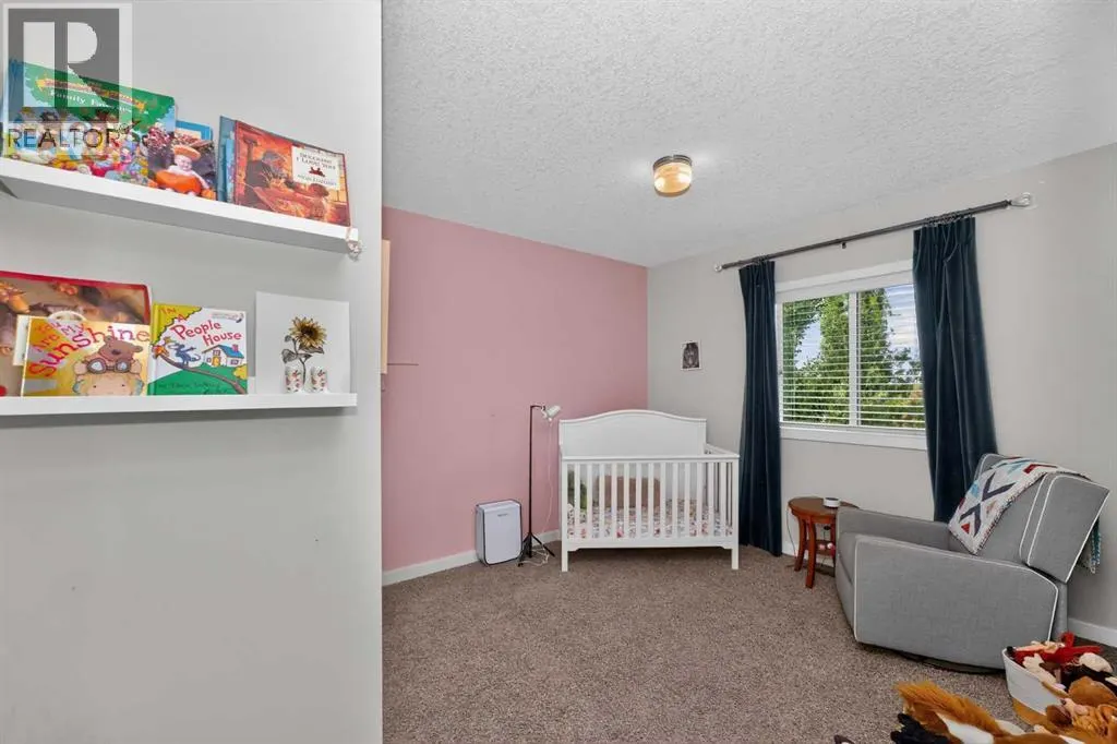 244 Mahogany Bay SE