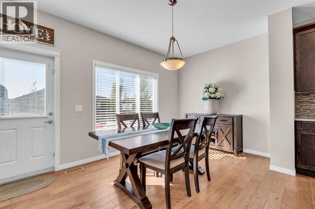 21 Mount Rae Heights