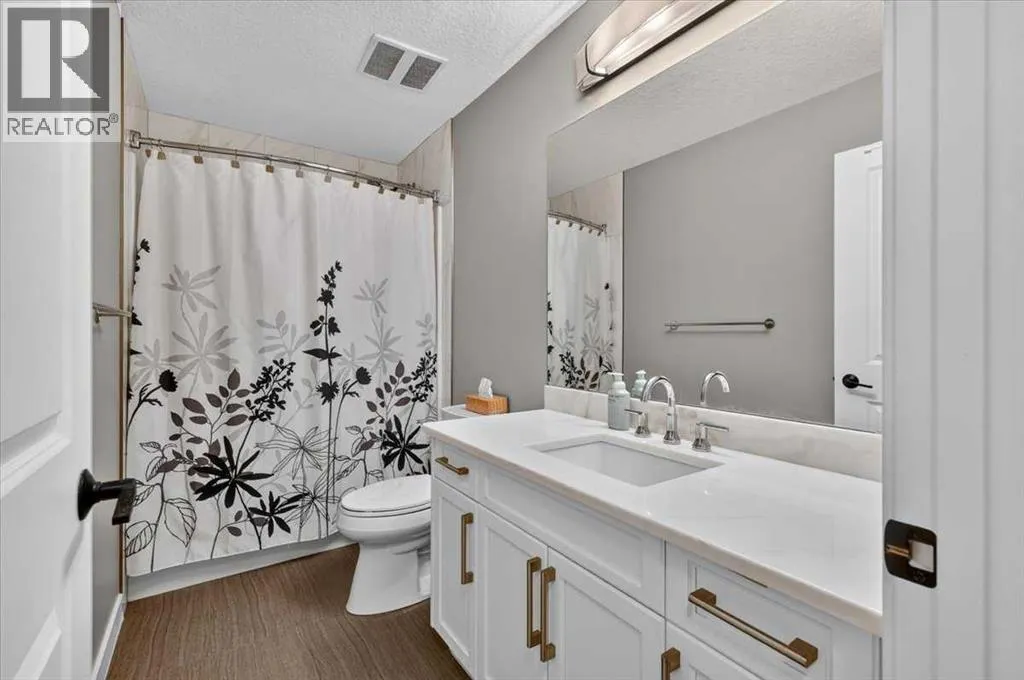 90 Cranbrook Crescent SE
