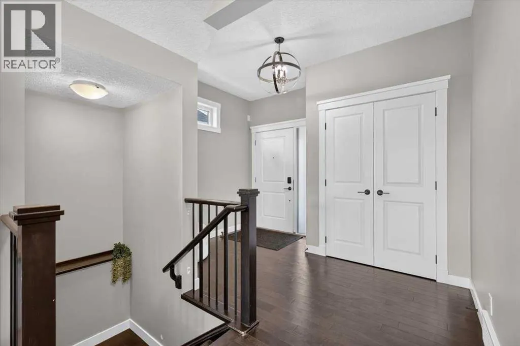 90 Cranbrook Crescent SE