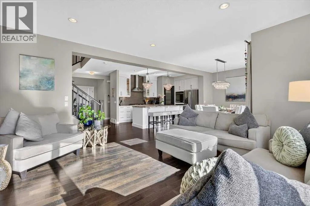 90 Cranbrook Crescent SE