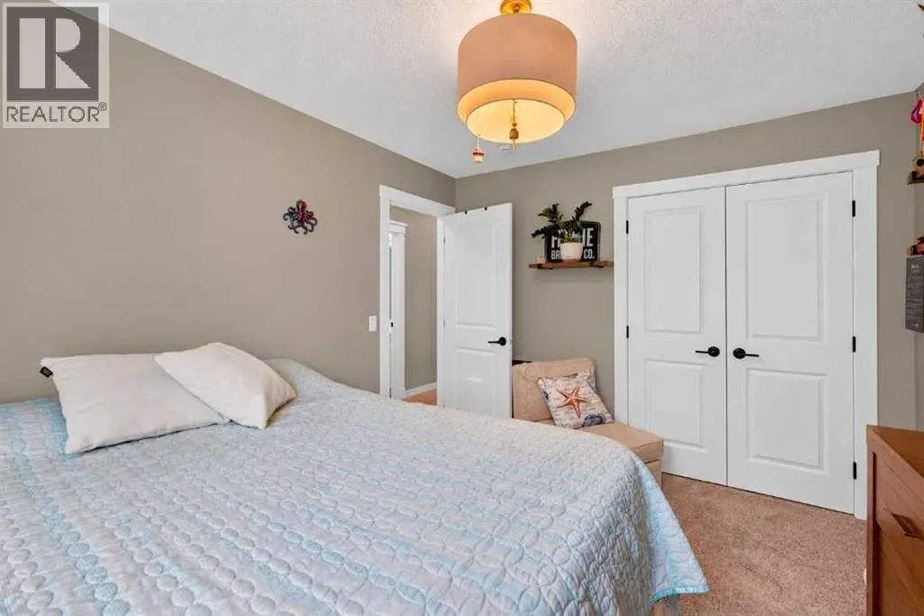 90 Cranbrook Crescent SE