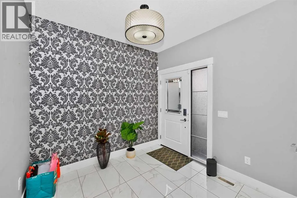 170 Kinniburgh Crescent