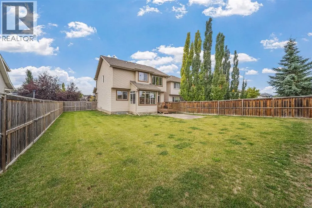 160 Royal Oak Heights NW