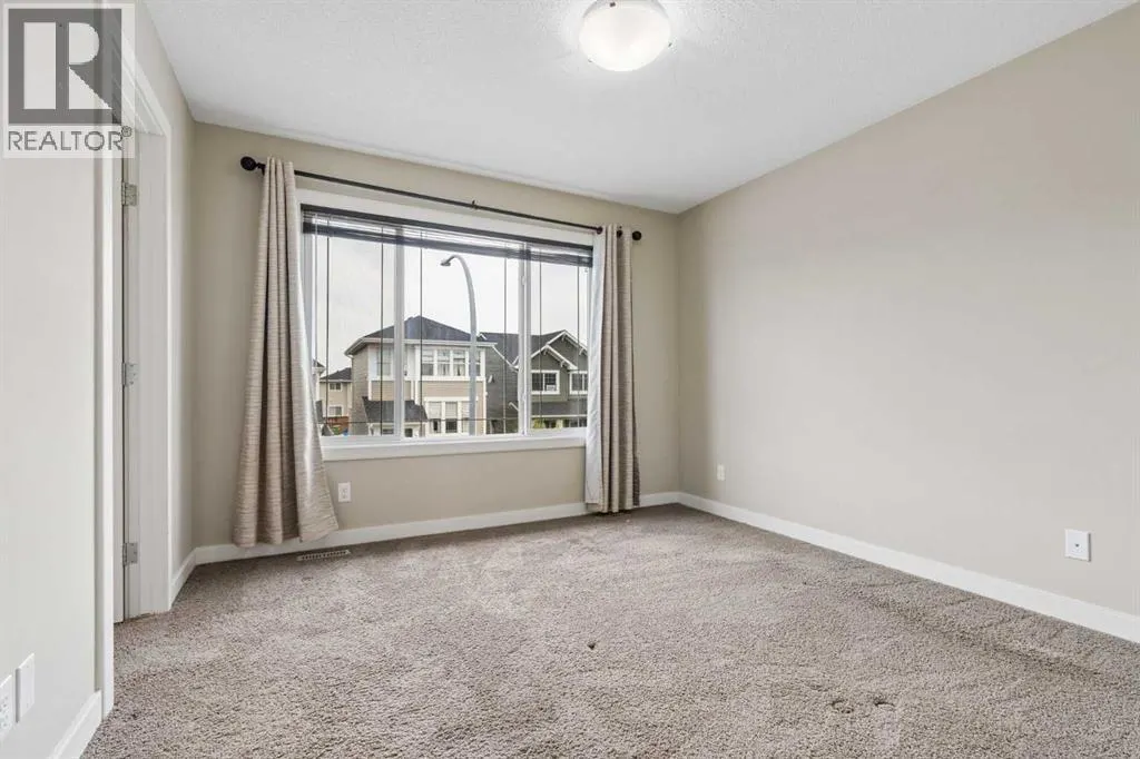 29 Redstone Common NE