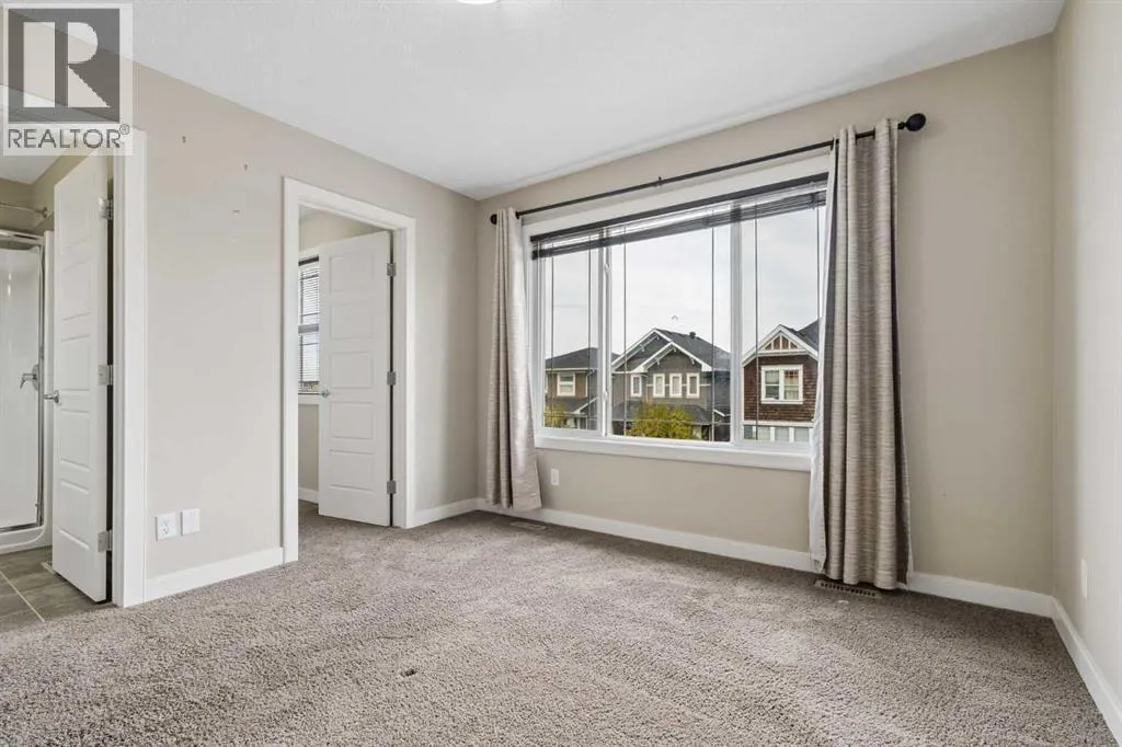 29 Redstone Common NE