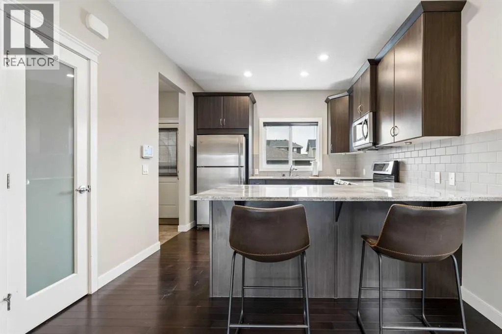29 Redstone Common NE
