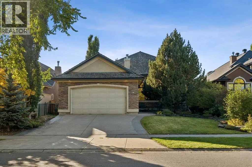 126 Mt Douglas Close SE