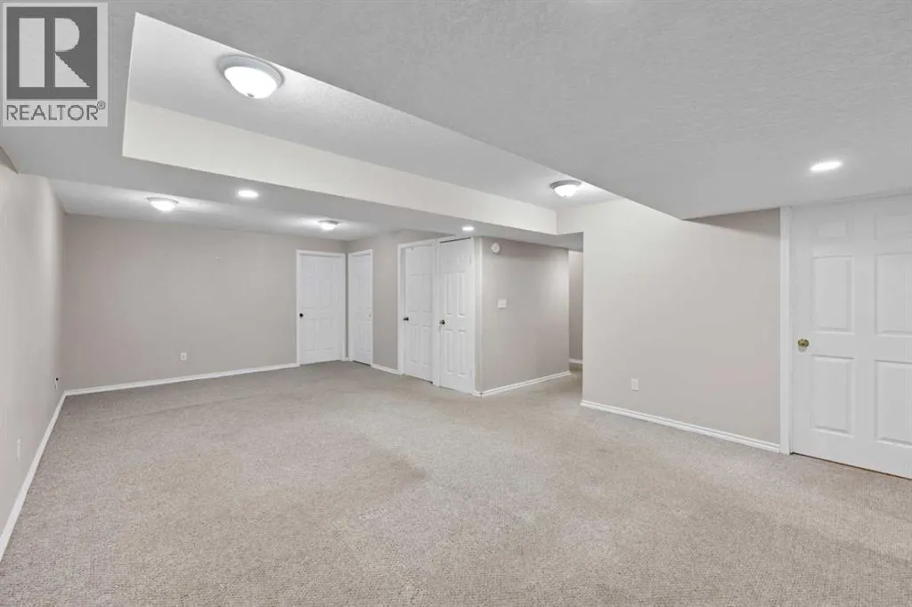 104 Catalina Circle NE