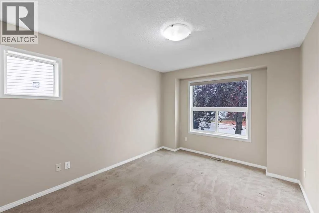 104 Catalina Circle NE