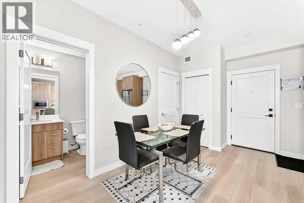 3205, 200 Seton Circle SE