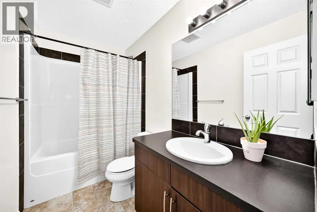 1046 New Brighton Park SE