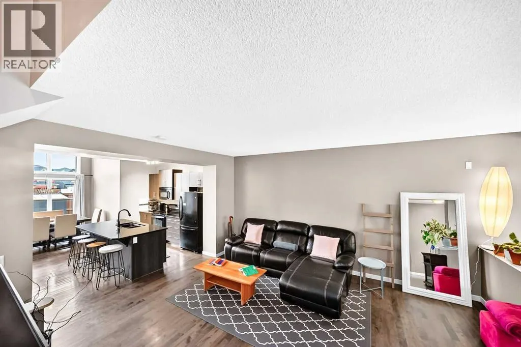 1046 New Brighton Park SE