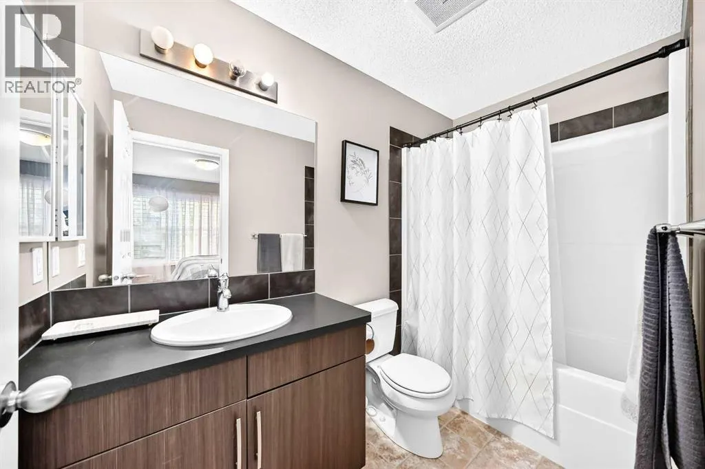 1046 New Brighton Park SE