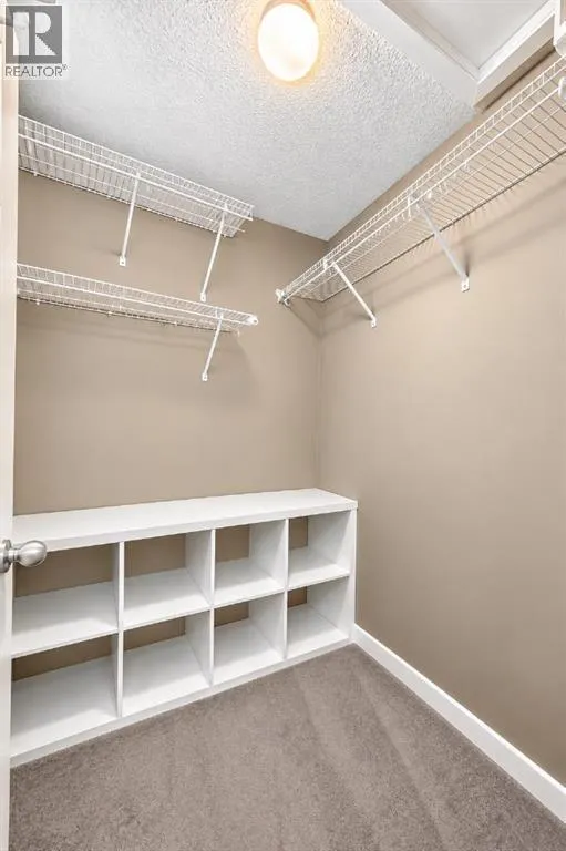 1046 New Brighton Park SE