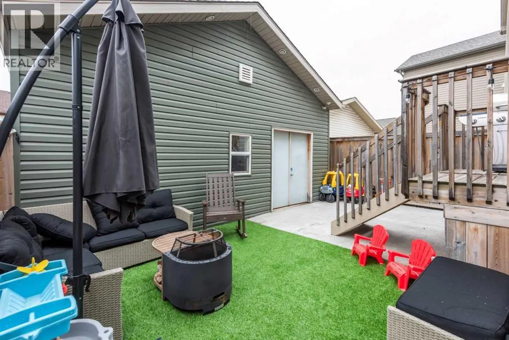 300 New Brighton Landing SE