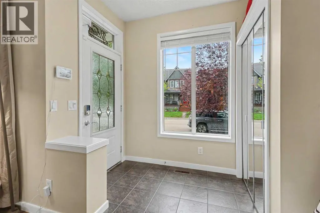 300 New Brighton Landing SE