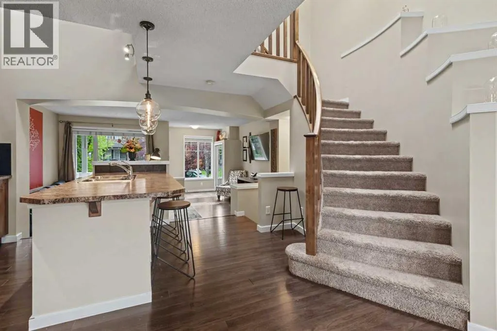 300 New Brighton Landing SE
