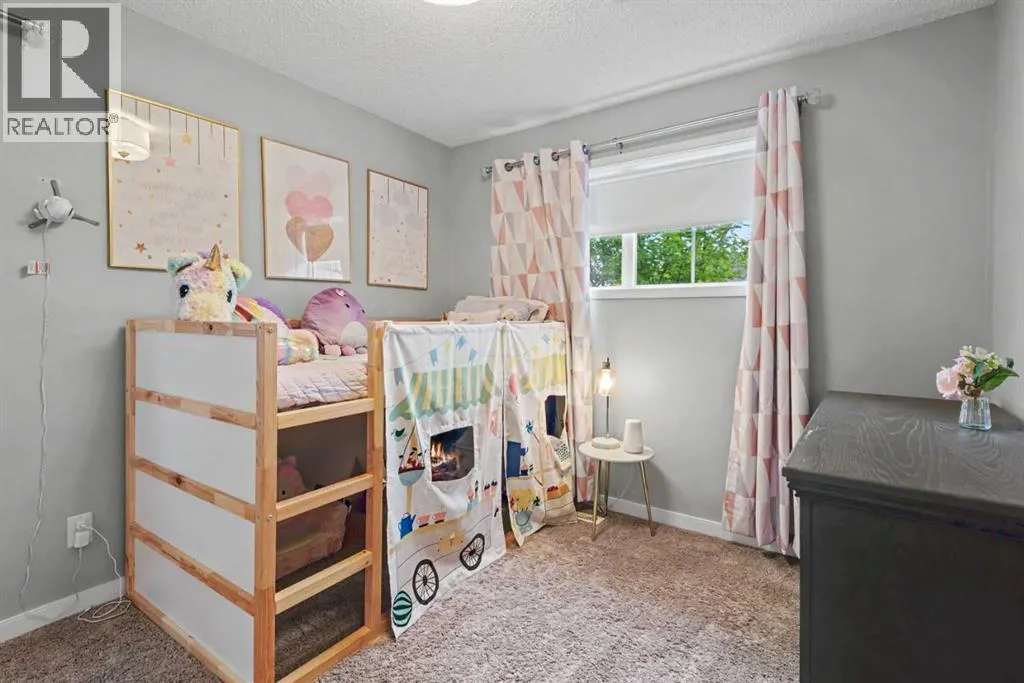 300 New Brighton Landing SE