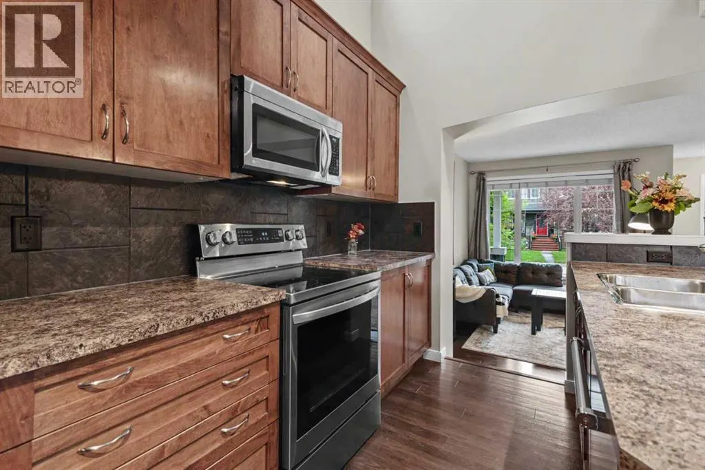 300 New Brighton Landing SE