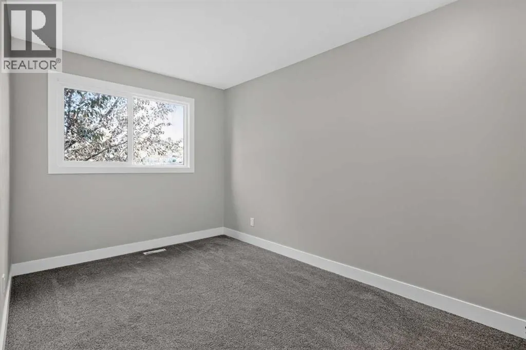 169 Silver Mead Crescent NW