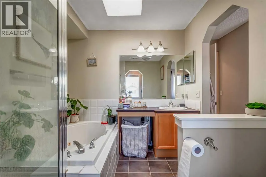 63 Everglen Rise SW