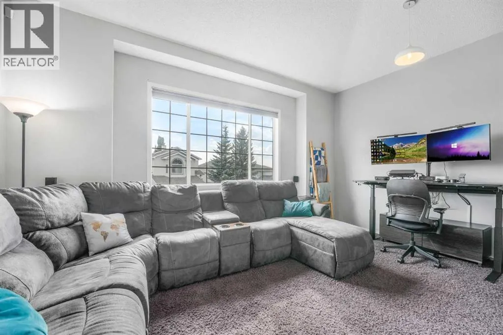 6 Tuscarora Circle NW