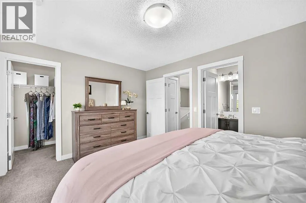 84 Seton Terrace SE
