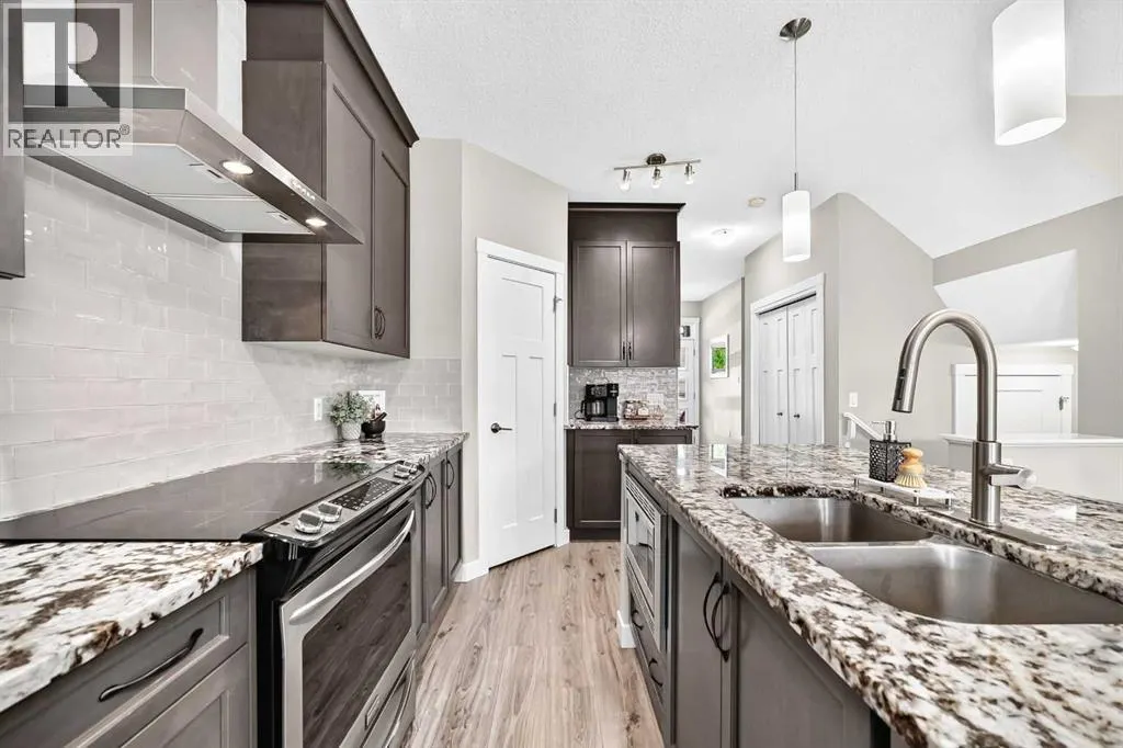 84 Seton Terrace SE