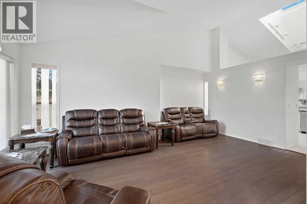 132 San Diego Green NE