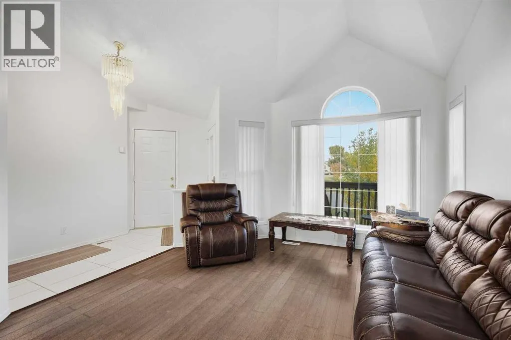 132 San Diego Green NE