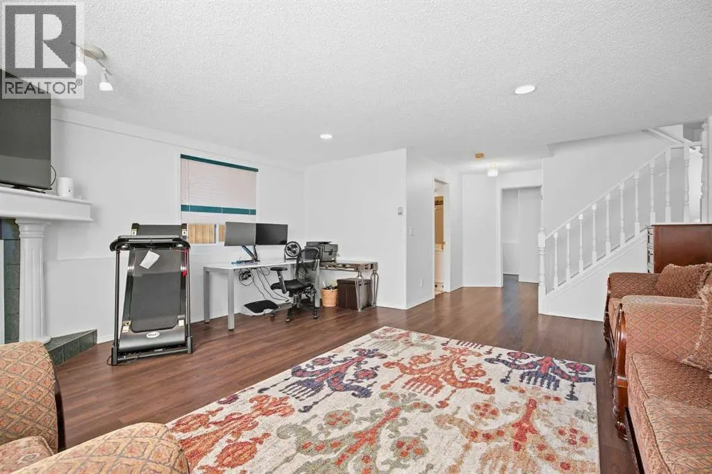 132 San Diego Green NE