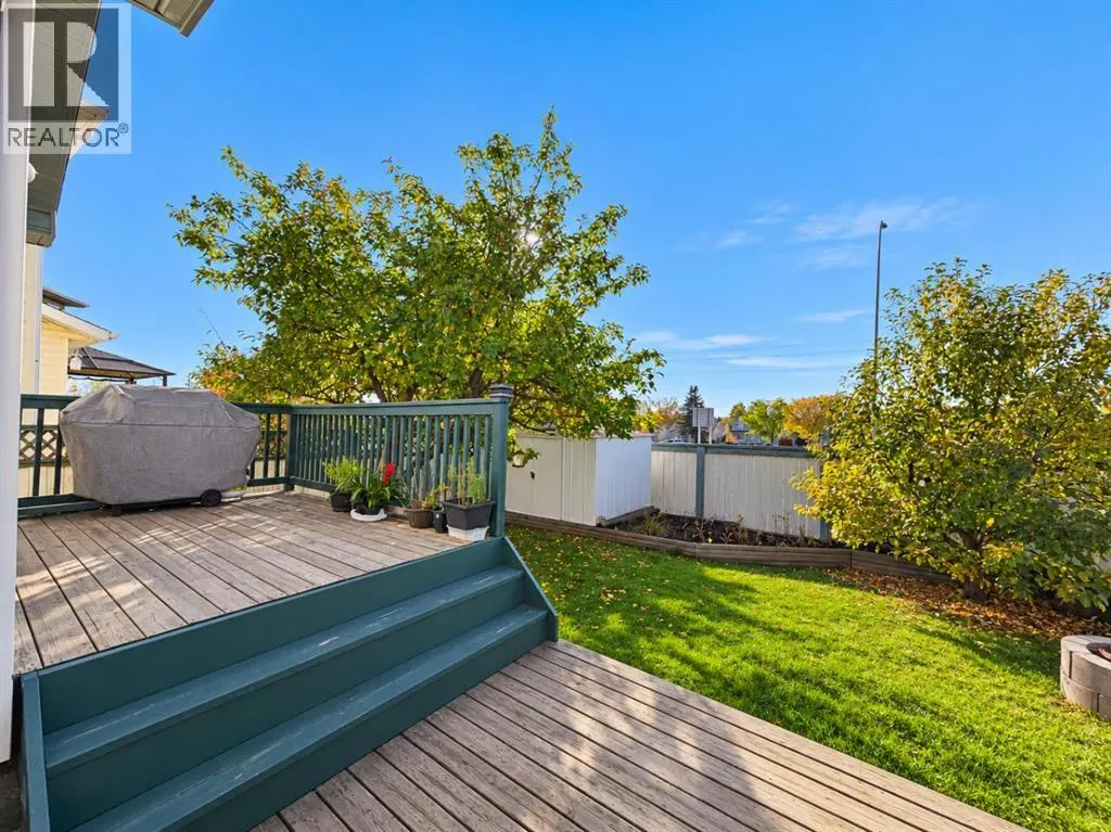 132 San Diego Green NE