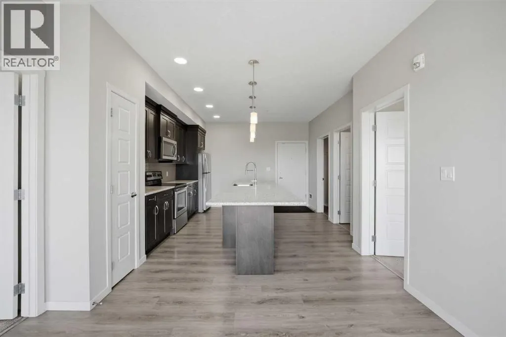 330, 20 Seton Park SE