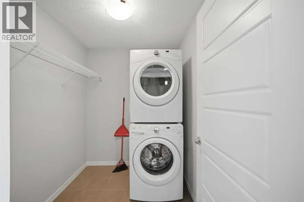 330, 20 Seton Park SE