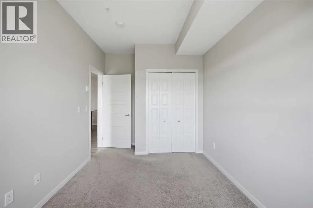 330, 20 Seton Park SE