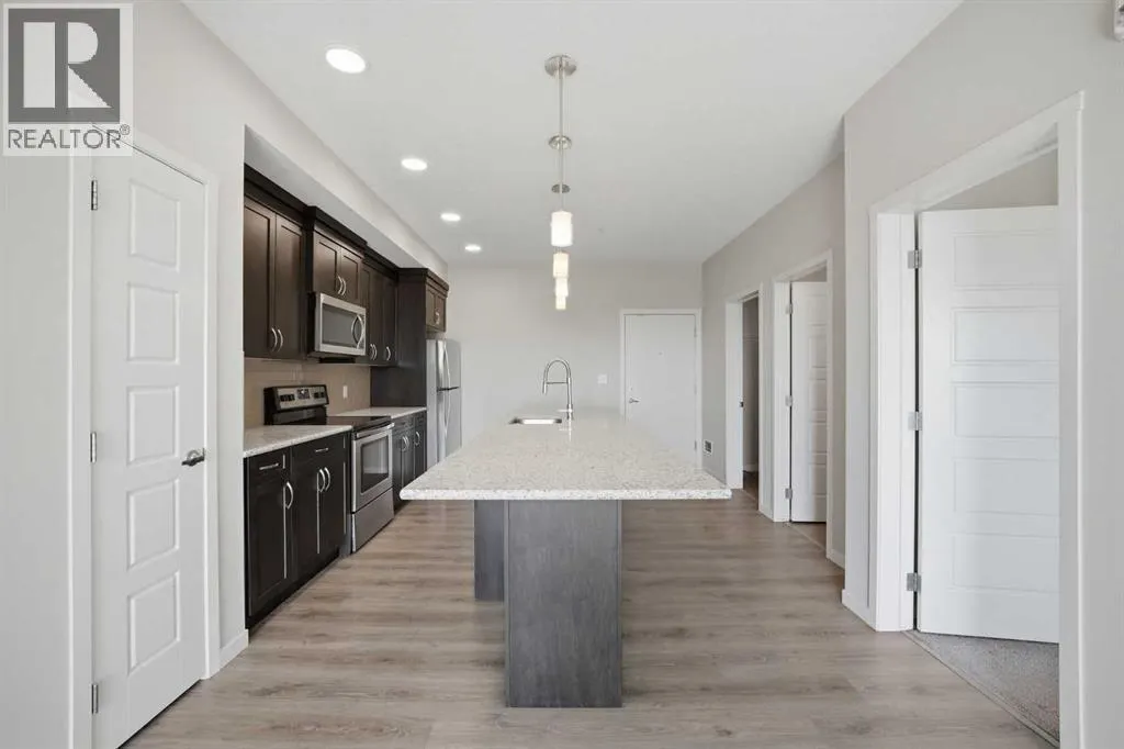 330, 20 Seton Park SE