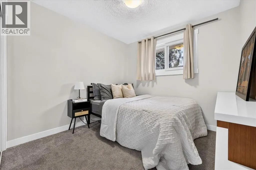 316 Wascana Road SE
