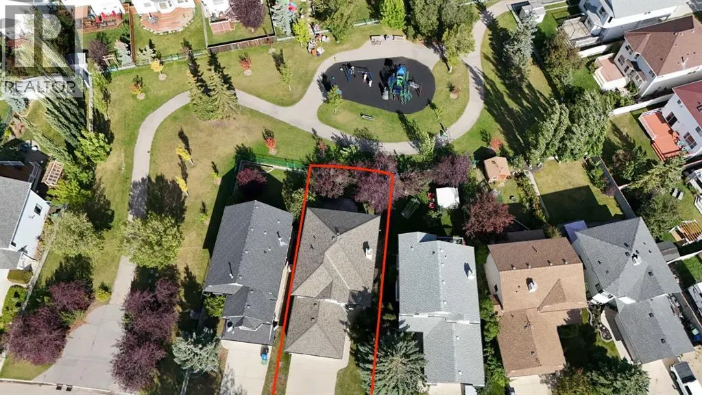 25 Arbour Ridge Park NW