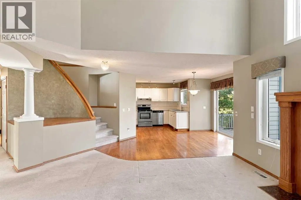 25 Arbour Ridge Park NW