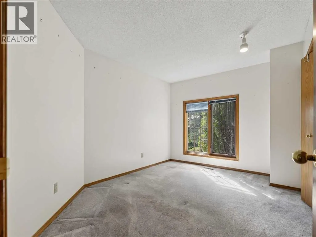 92 Scandia Hill NW
