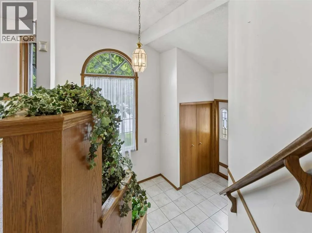 92 Scandia Hill NW