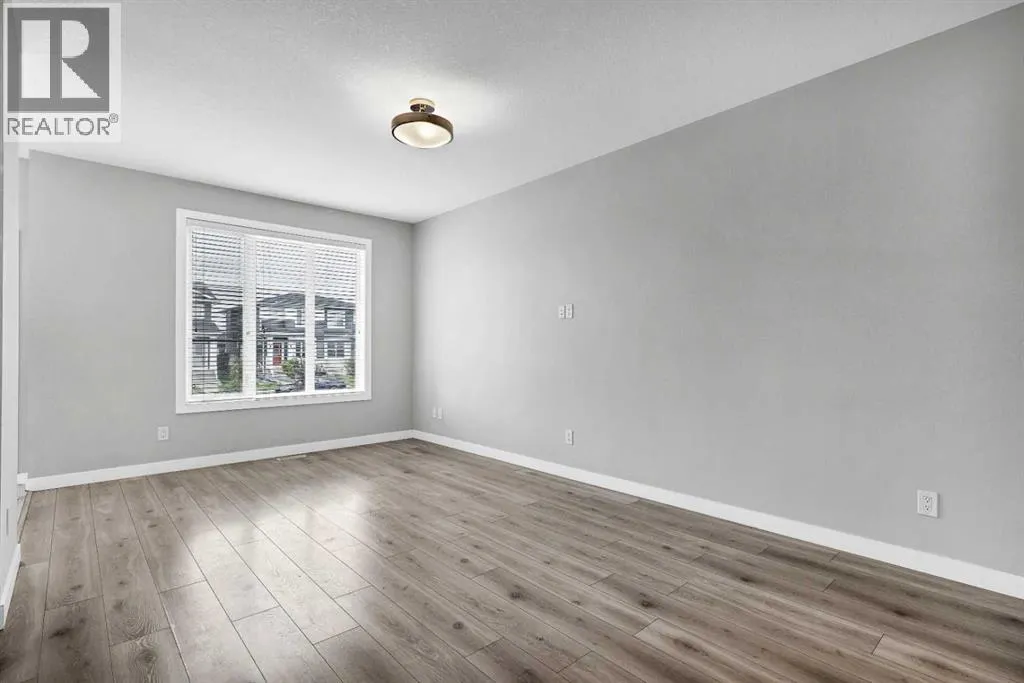 104 Corner Meadows Gate NE