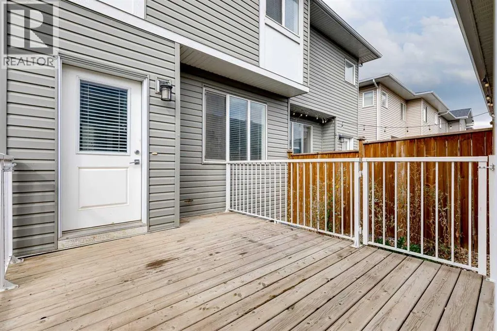 104 Corner Meadows Gate NE
